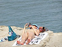 voyeur nudism